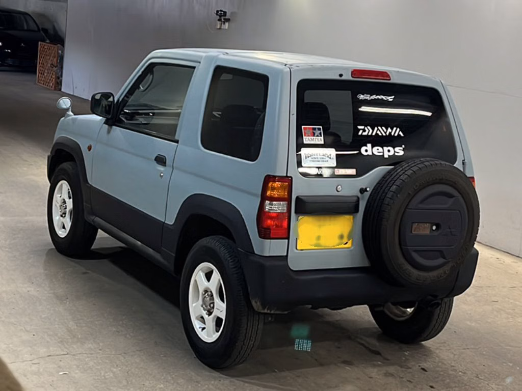 Mitsubishi Pajero Mini