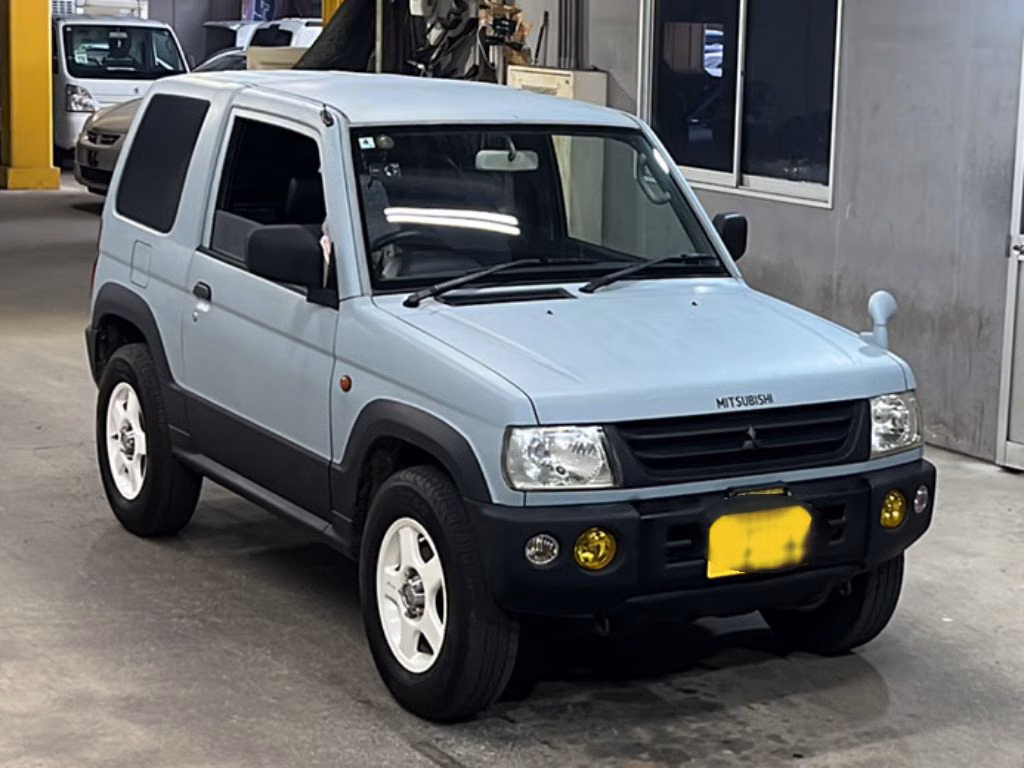 Mitsubishi Pajero Mini