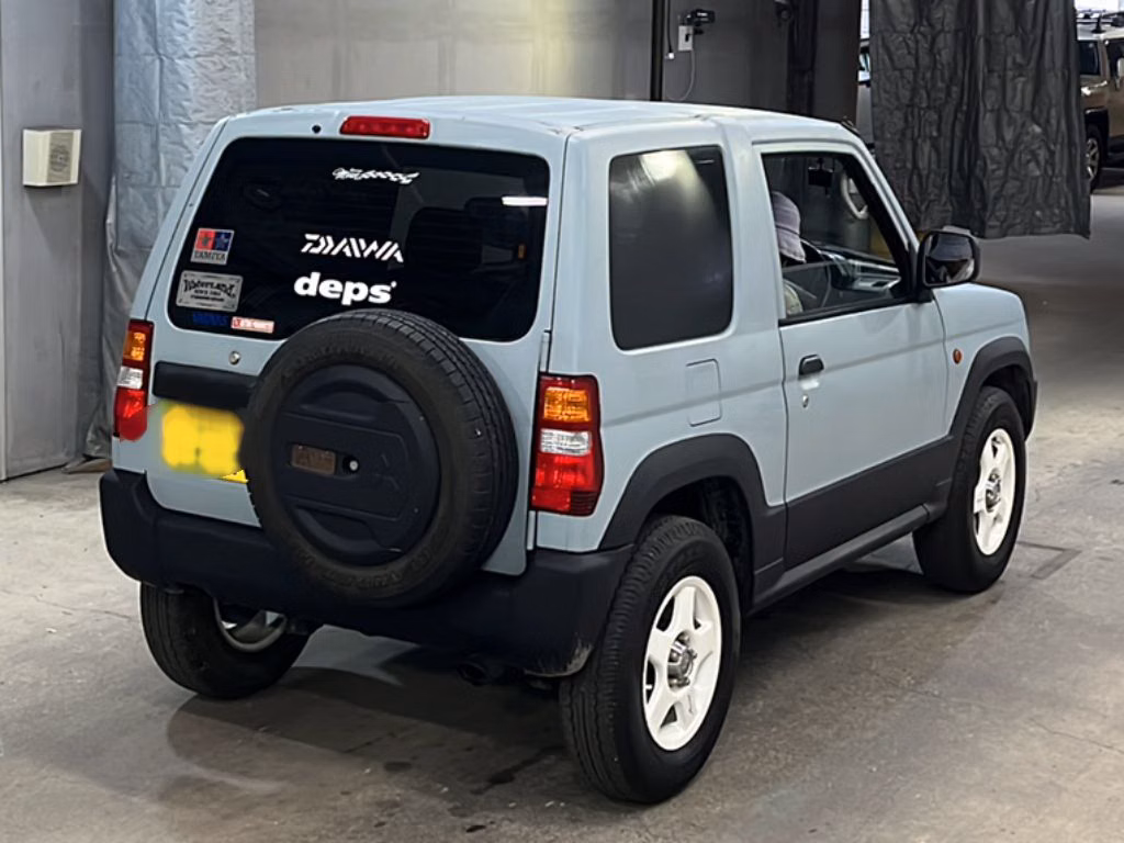 Mitsubishi Pajero Mini