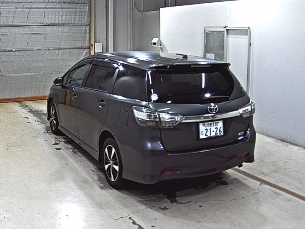 TOYOTA WISH