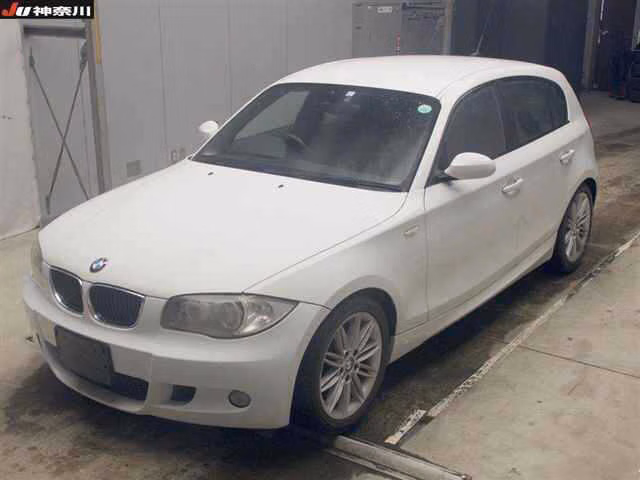 BMW 1-SERIES
