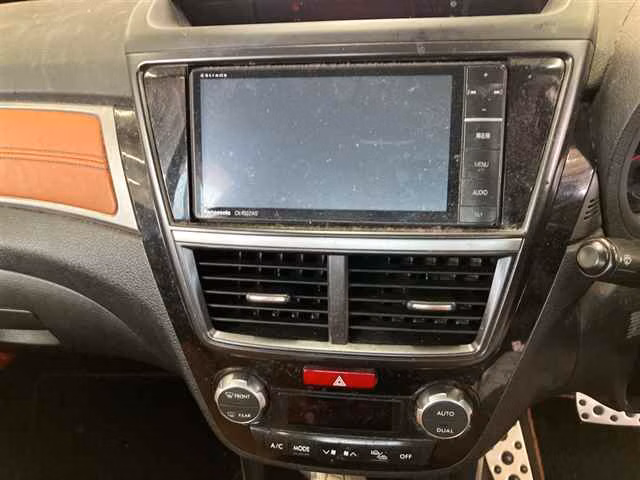Subaru Exiga Crossover 7