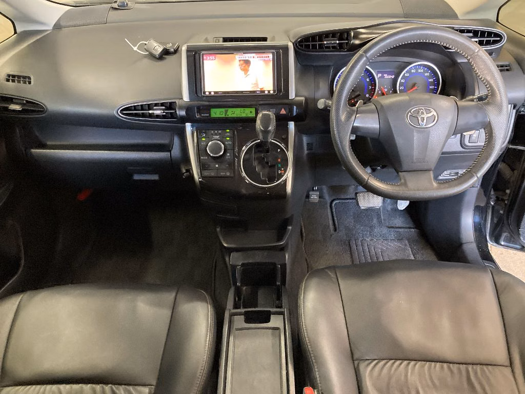 TOYOTA WISH