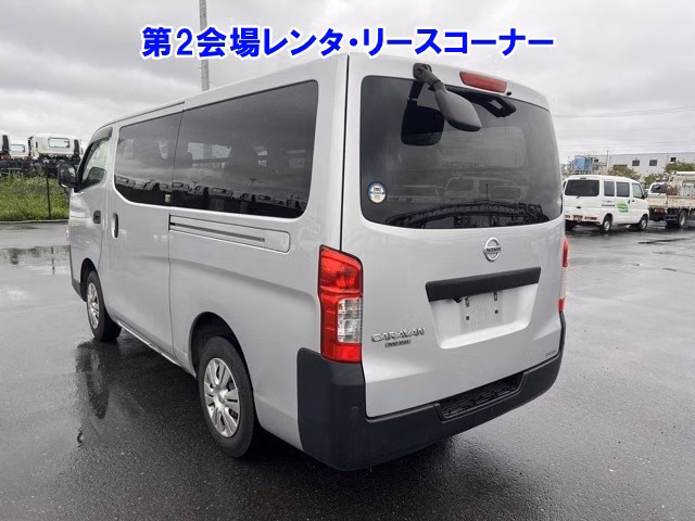 NISSAN NV350 CARAVAN