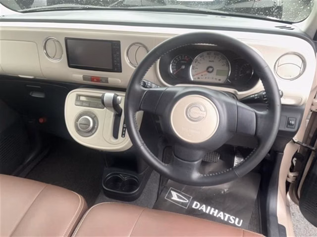 DAIHATSU MIRA COCOA