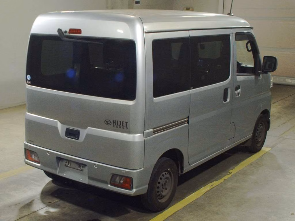 DAIHATSU ATRAI