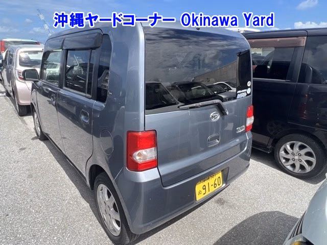 DAIHATSU MOVE CONTE