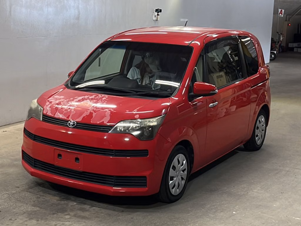 TOYOTA SPADE