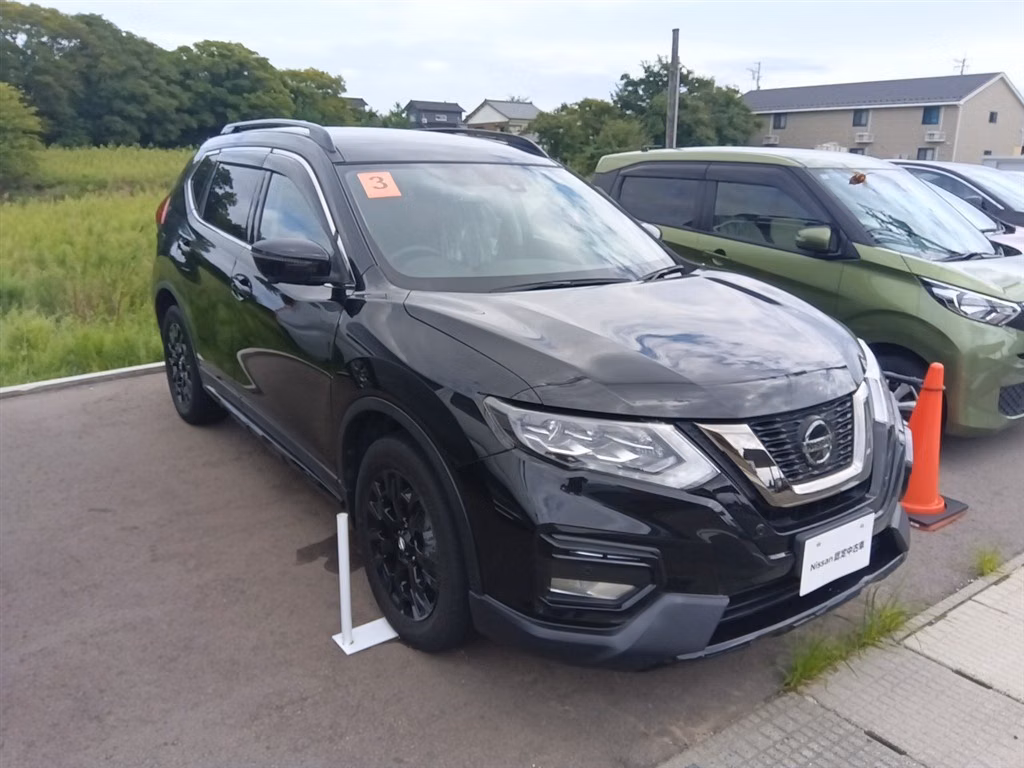 NISSAN X-TRAIL