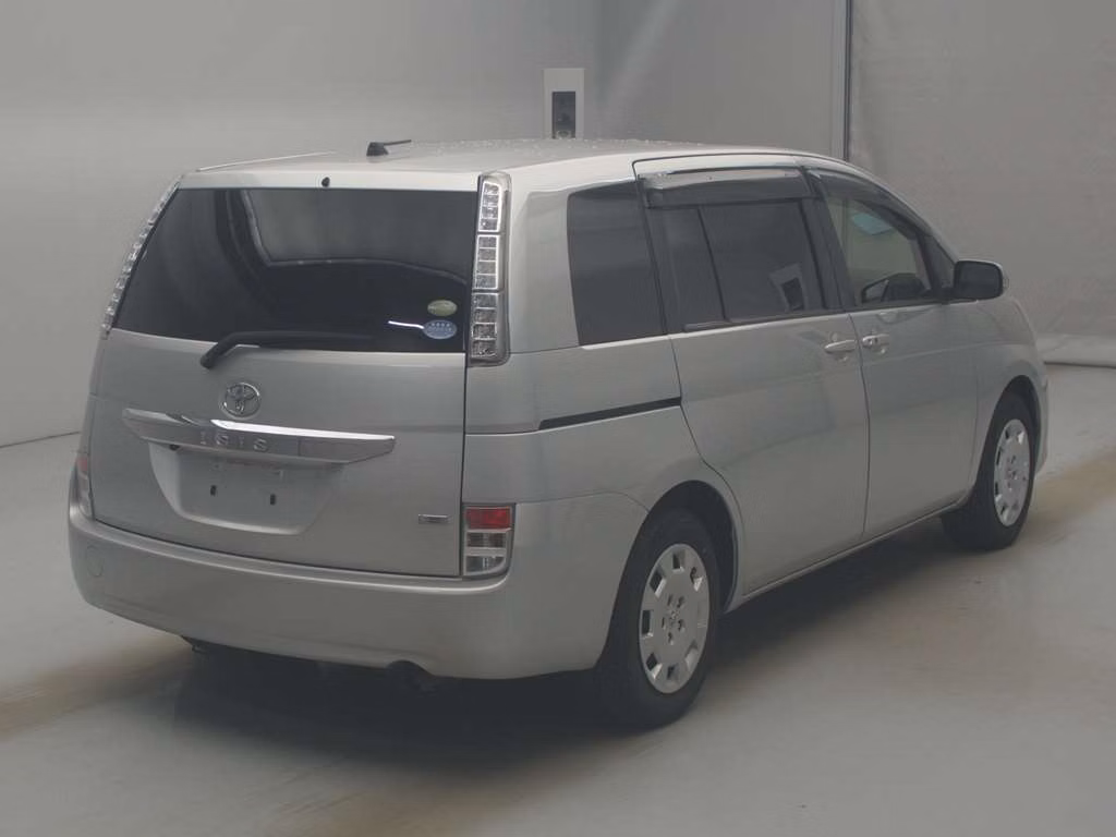 TOYOTA ISIS