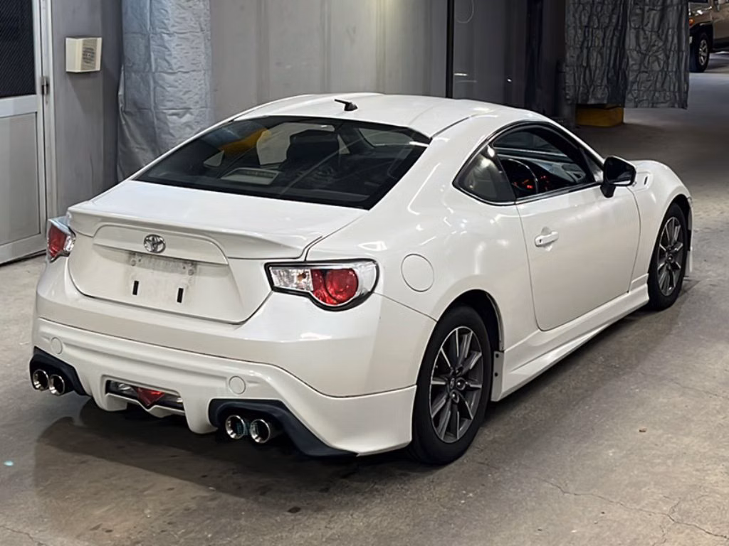 TOYOTA GT 86