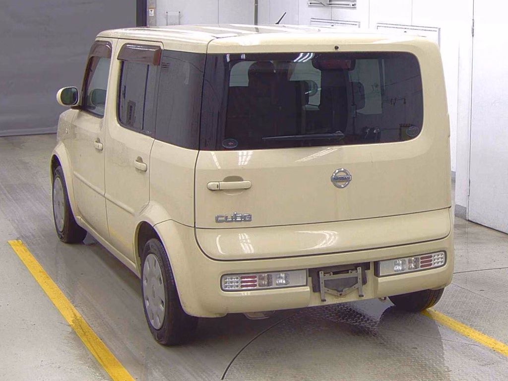 NISSAN CUBE