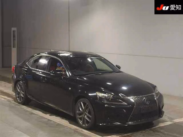 LEXUS IS300H