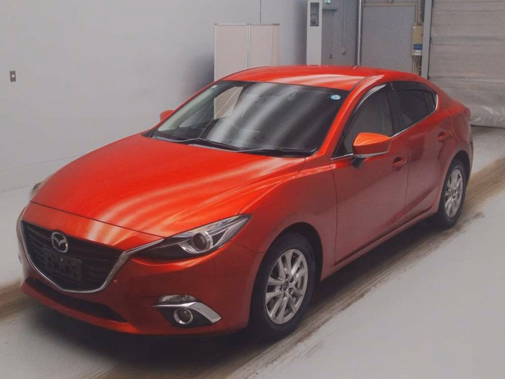 MAZDA AXELA