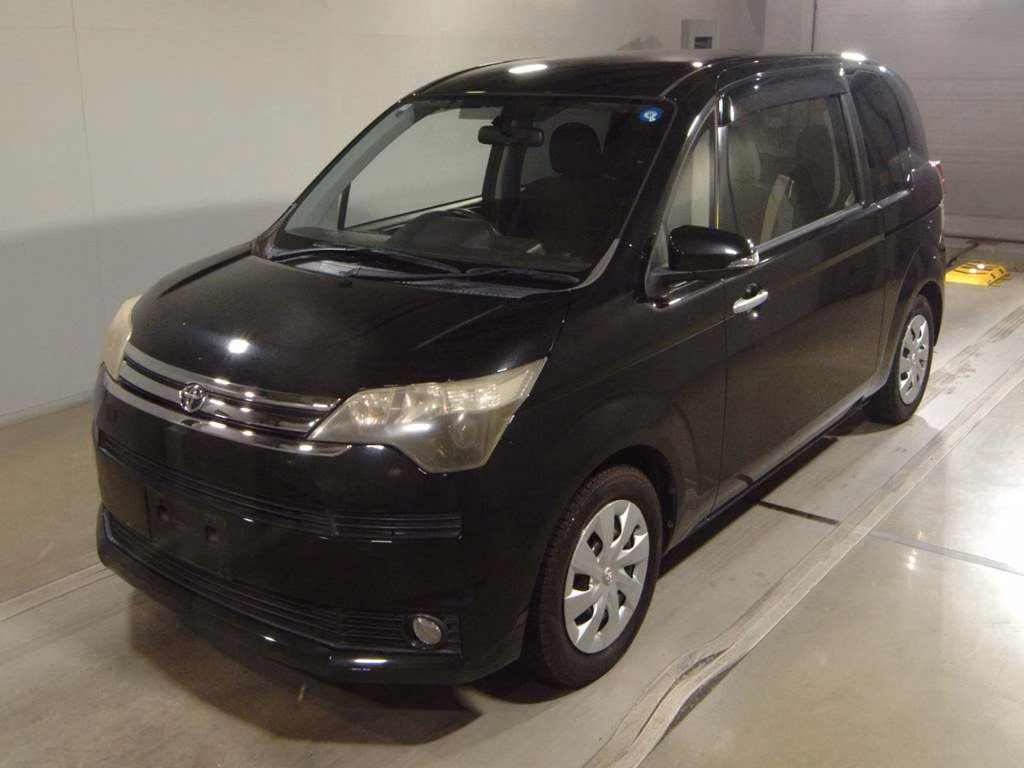 TOYOTA SPADE