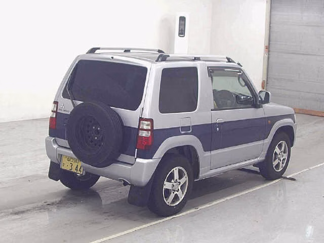 Mitsubishi Pajero Mini