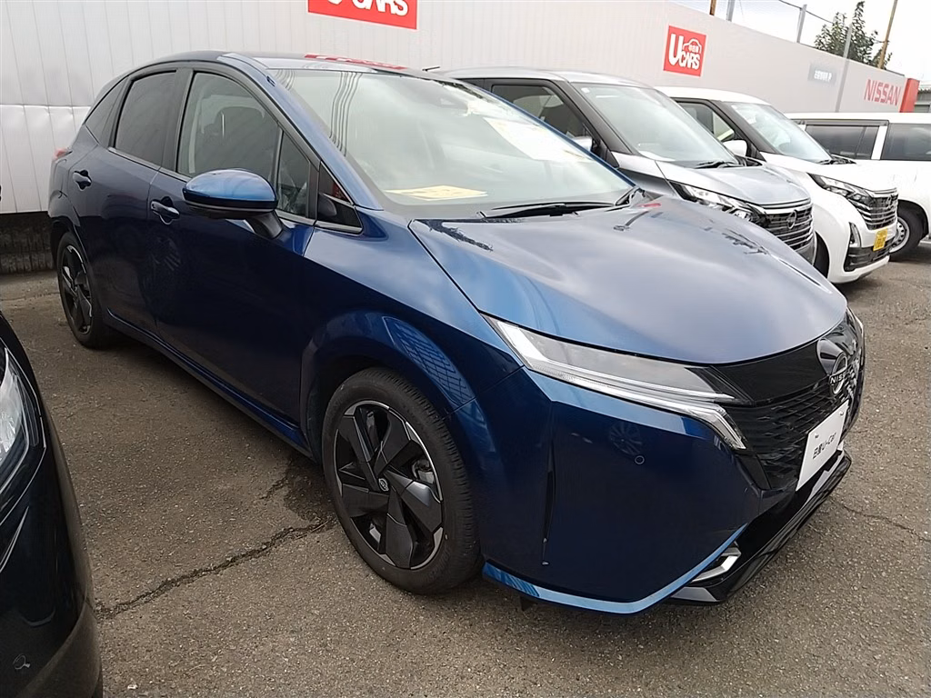 Nissan Aura