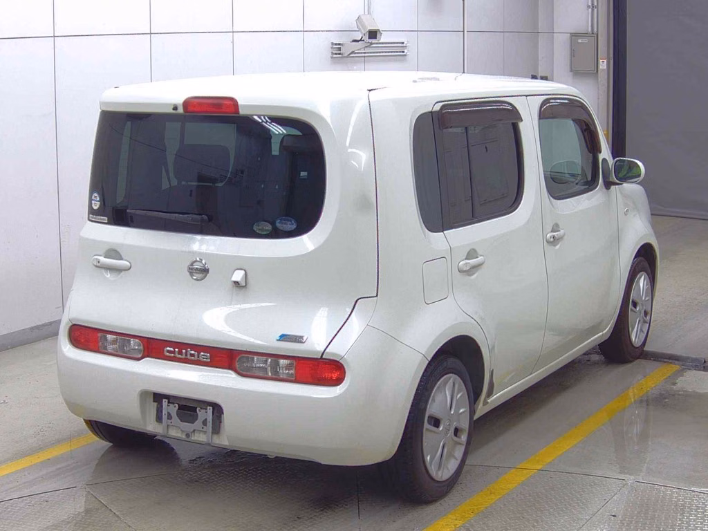 NISSAN CUBE