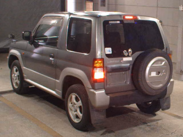 Mitsubishi Pajero Mini