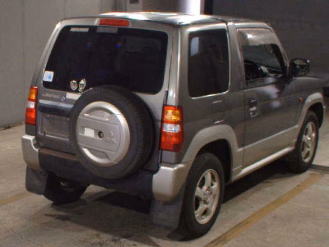 Mitsubishi Pajero Mini