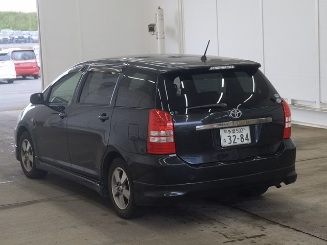 TOYOTA WISH