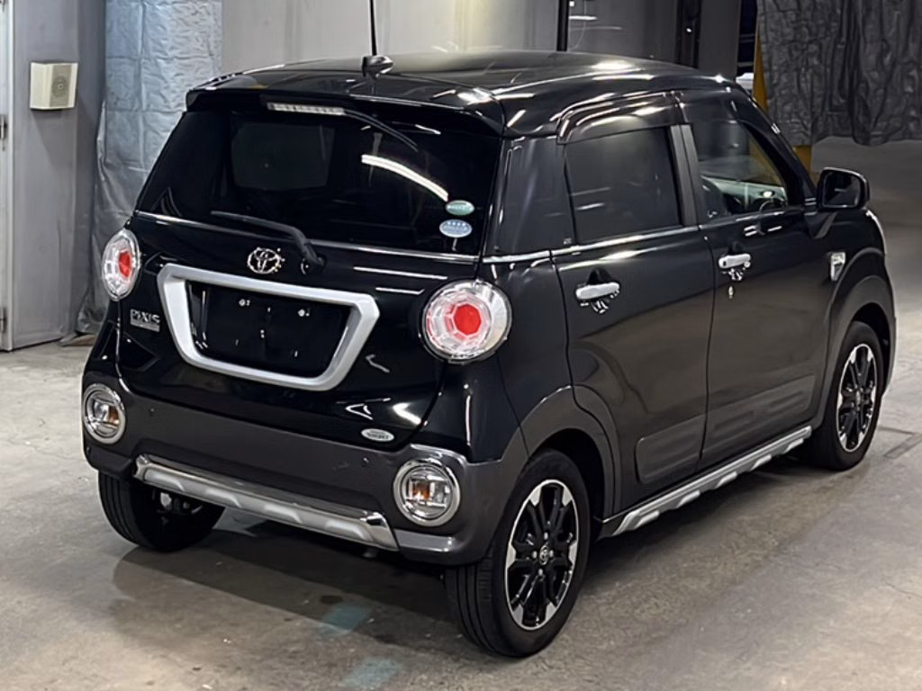 Toyota Pixis Joy
