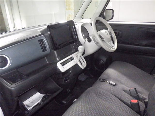 SUZUKI WAGON R SMILE