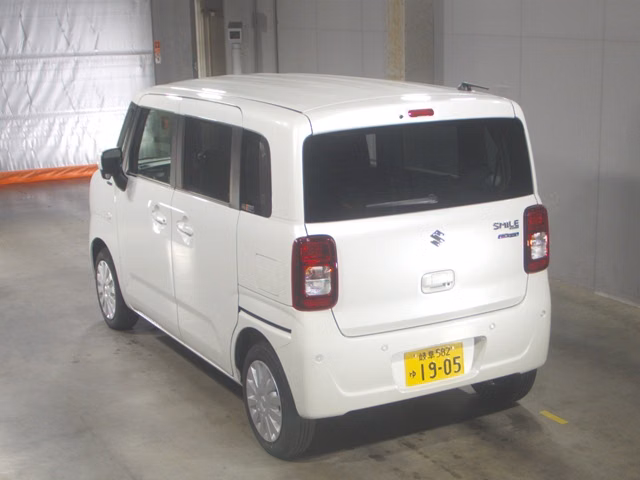 SUZUKI WAGON R SMILE