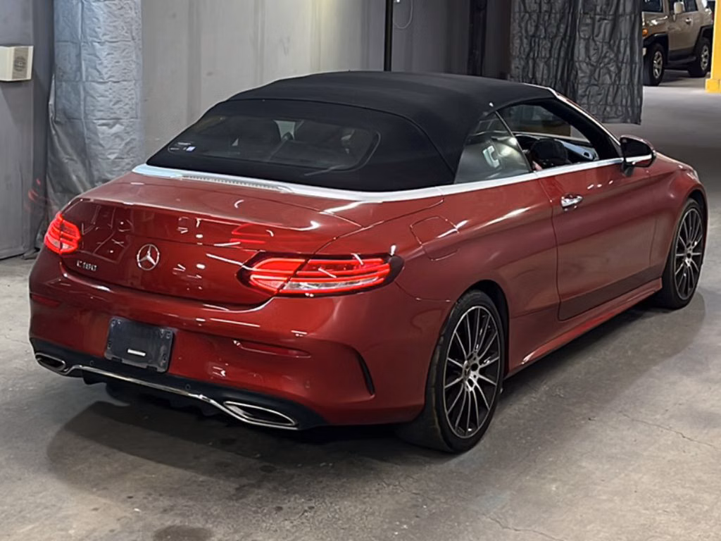 MERCEDES-BENZ C-CLASS