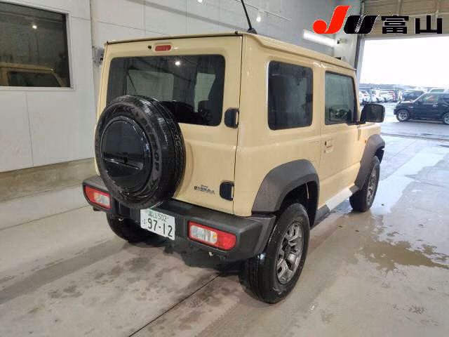 SUZUKI JIMNY SIERRA
