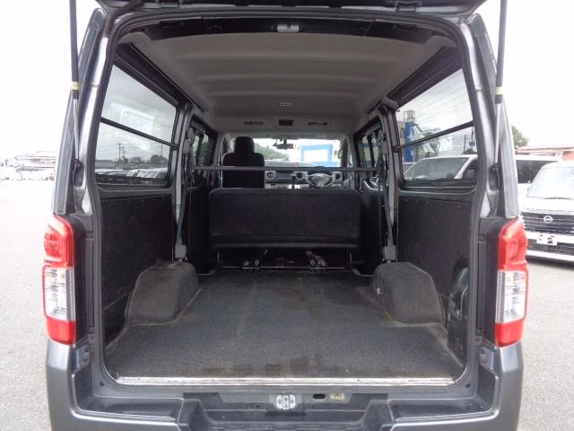 NISSAN CARAVAN