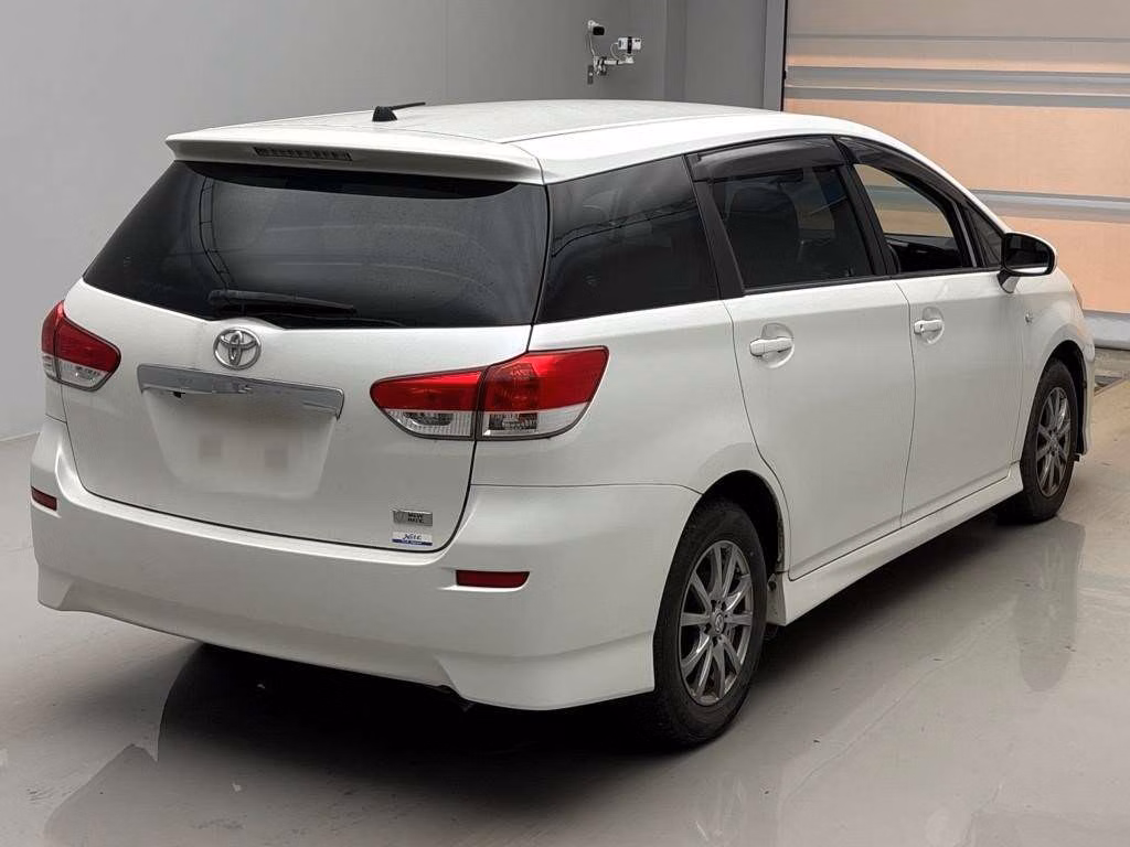 TOYOTA WISH
