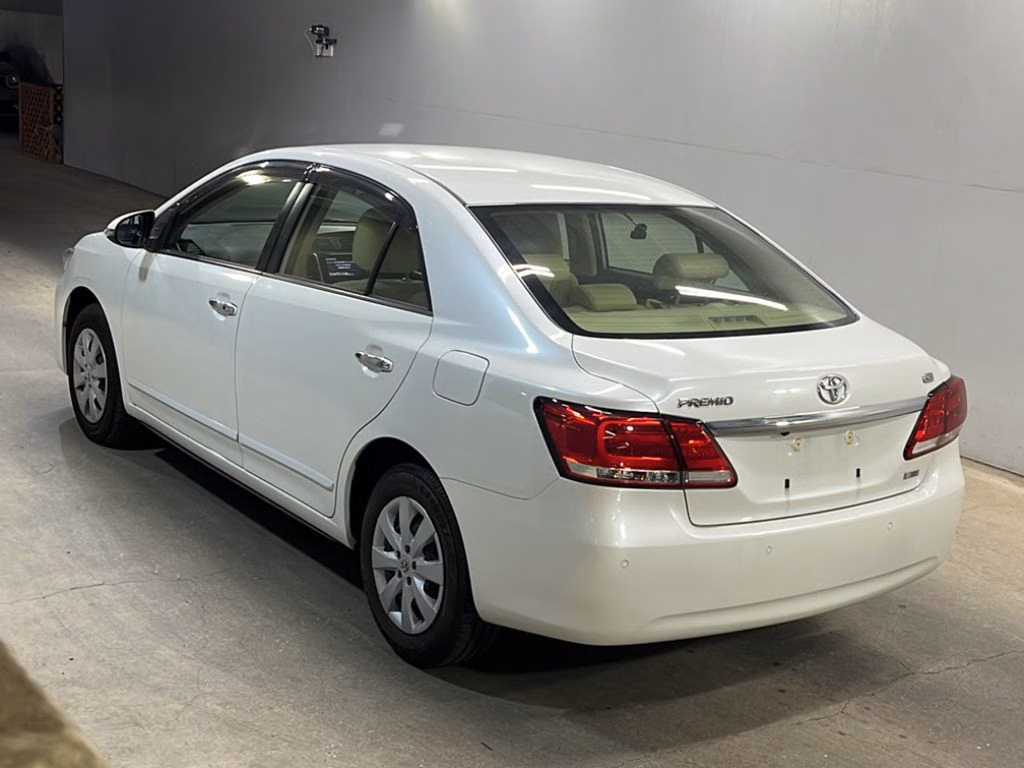Toyota Premio