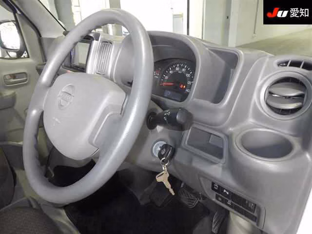 Nissan NV100 Clipper