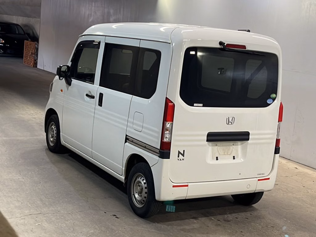 HONDA N-VAN