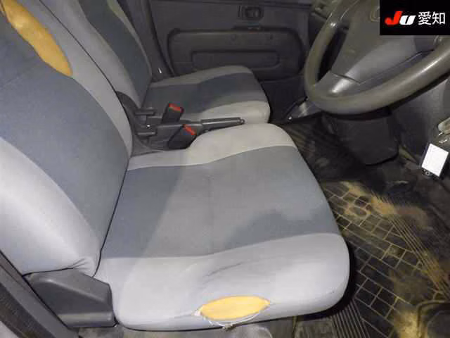 TOYOTA PIXIS VAN