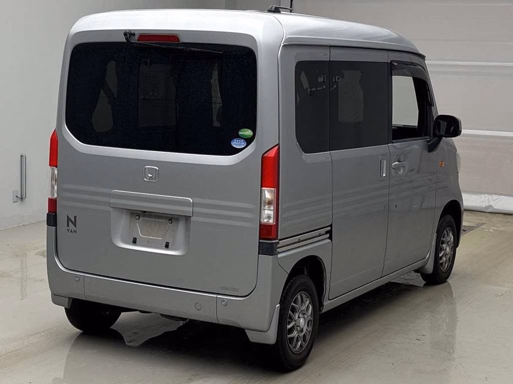 HONDA N-VAN