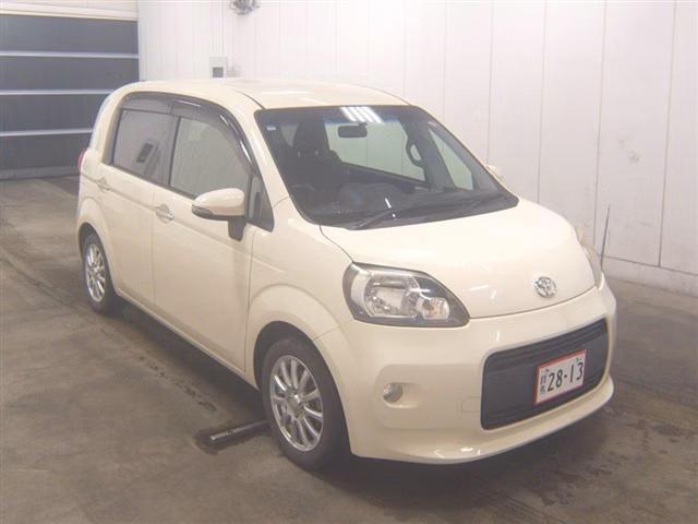 TOYOTA PORTE