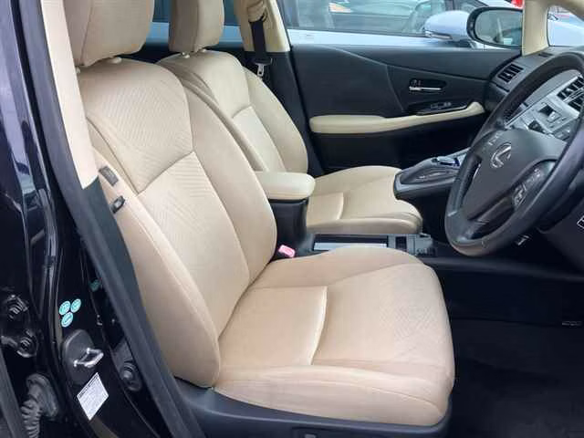 Lexus HS250h