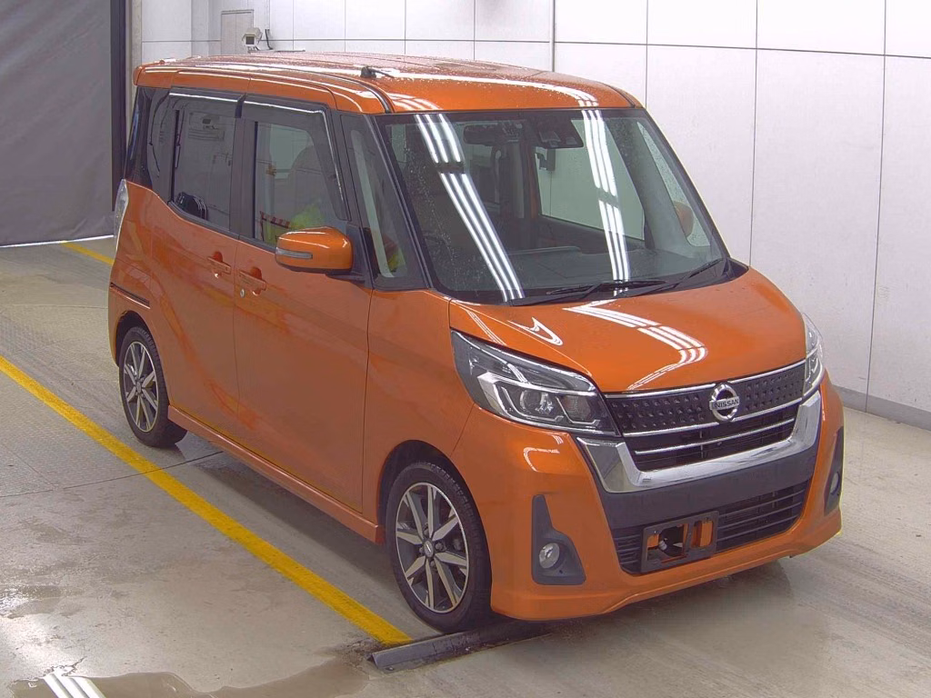 NISSAN DAYZ ROOX