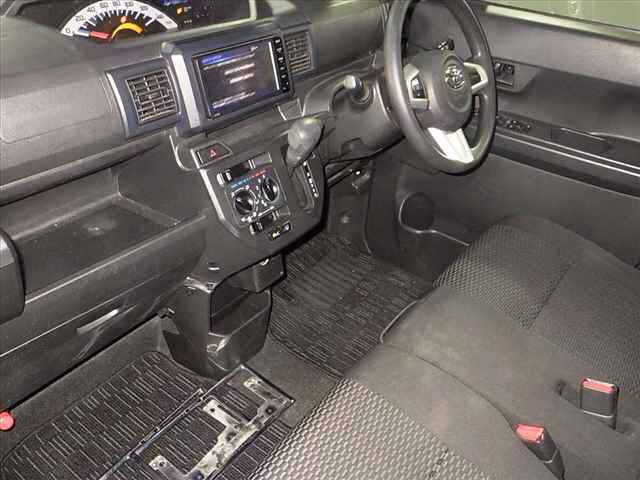 TOYOTA PIXIS MEGA