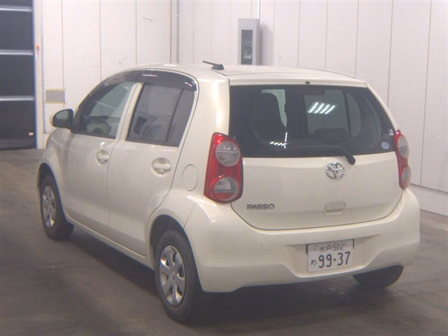 TOYOTA PASSO