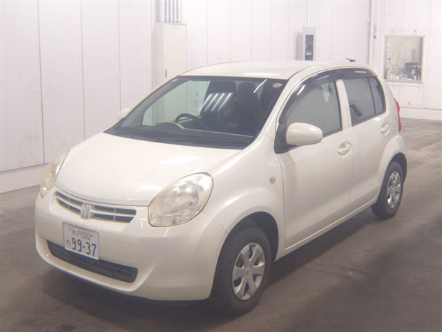 TOYOTA PASSO
