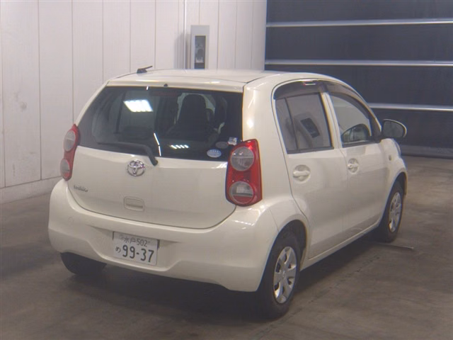 TOYOTA PASSO