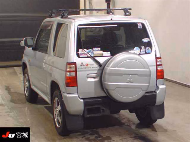 Mitsubishi Pajero Mini