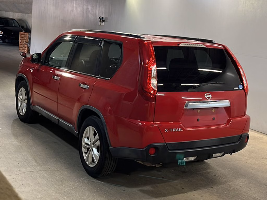 NISSAN X-TRAIL