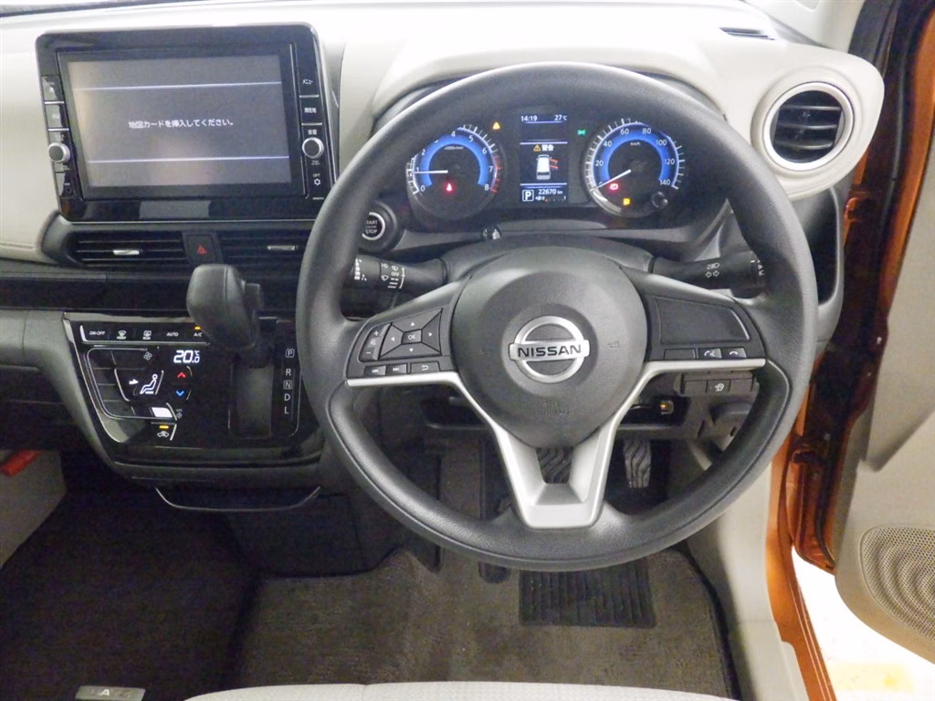 NISSAN DAYZ