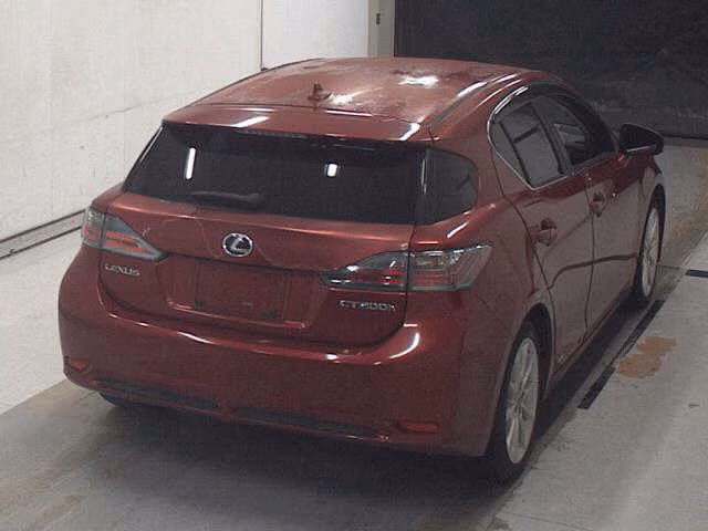 Lexus CT200h