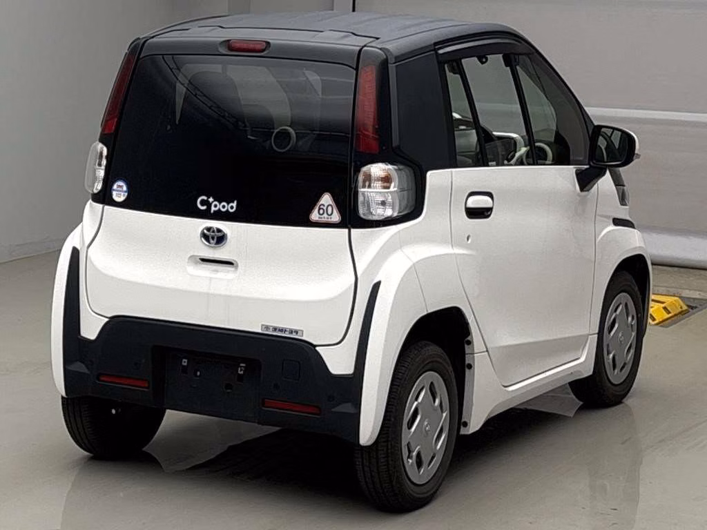 Toyota C+pod