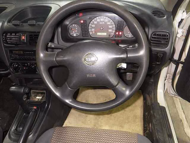 Nissan AD